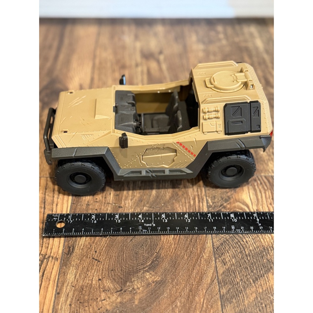 Mattel Jurassic World Dominion Off-Road Armored Transport Vehicle Tan Black Toy